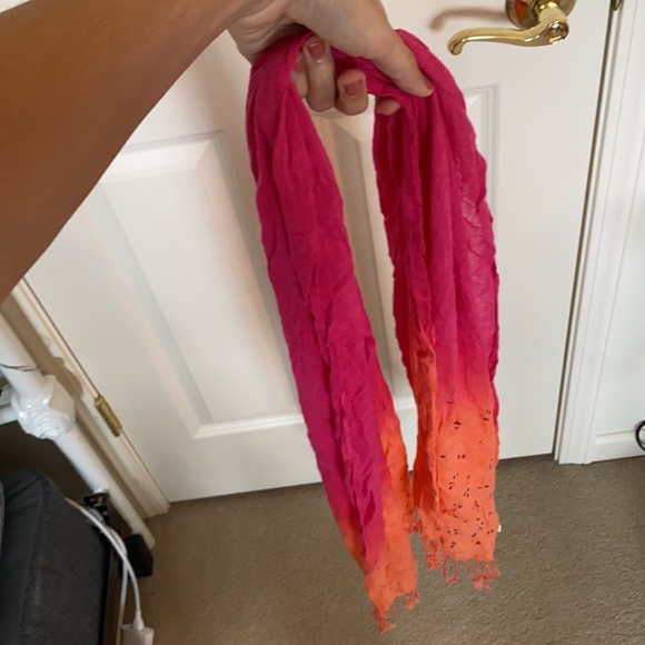 Bundle - 5 Justice Scarves - Picture 9 of 9